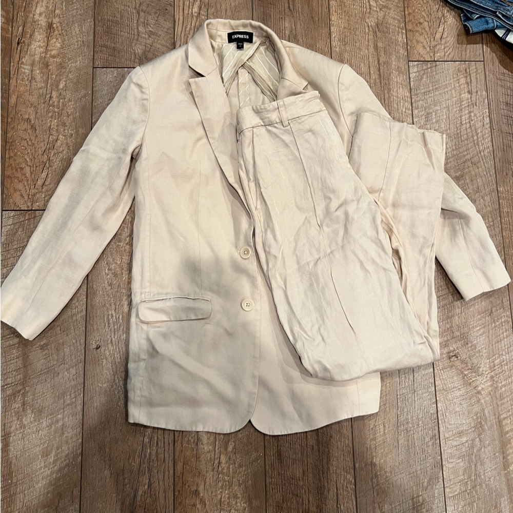 Express Suit Set (Blazer & Pants)